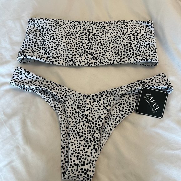 HUGE BUNDLE || Designer Swimwear (XS/S) Retailing over $1500 - Picture 11 of 13